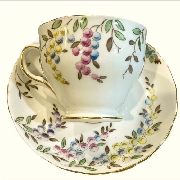 Tuscan Fine Bone China Teacup - Picture 3 of 11